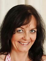 ebony mature